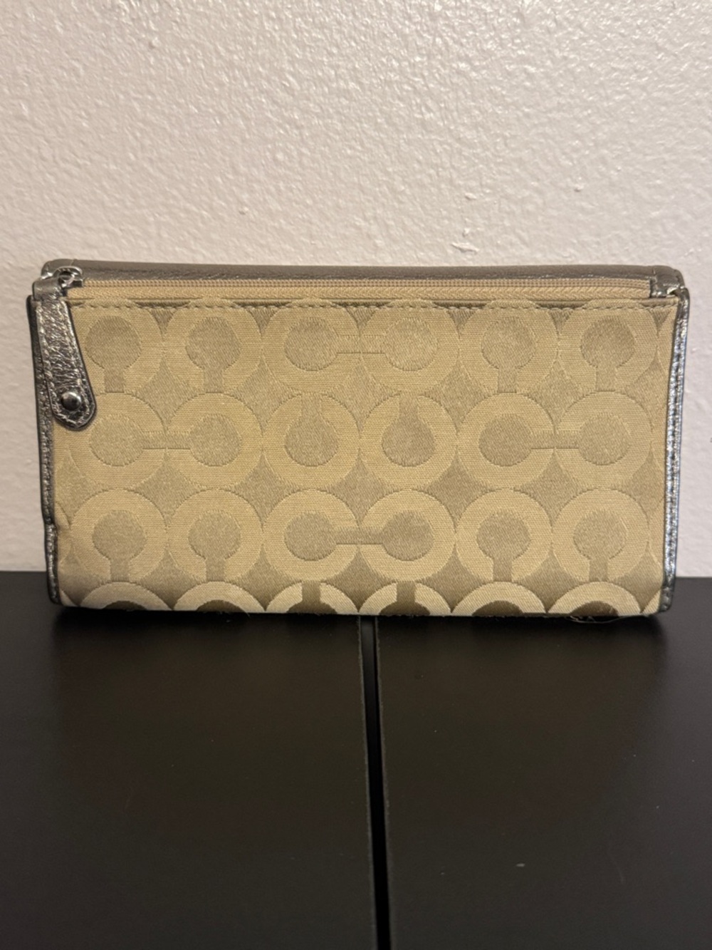 Coach Metallic Silver and Khaki Signature Continental Wallet - Picture 3 of 13